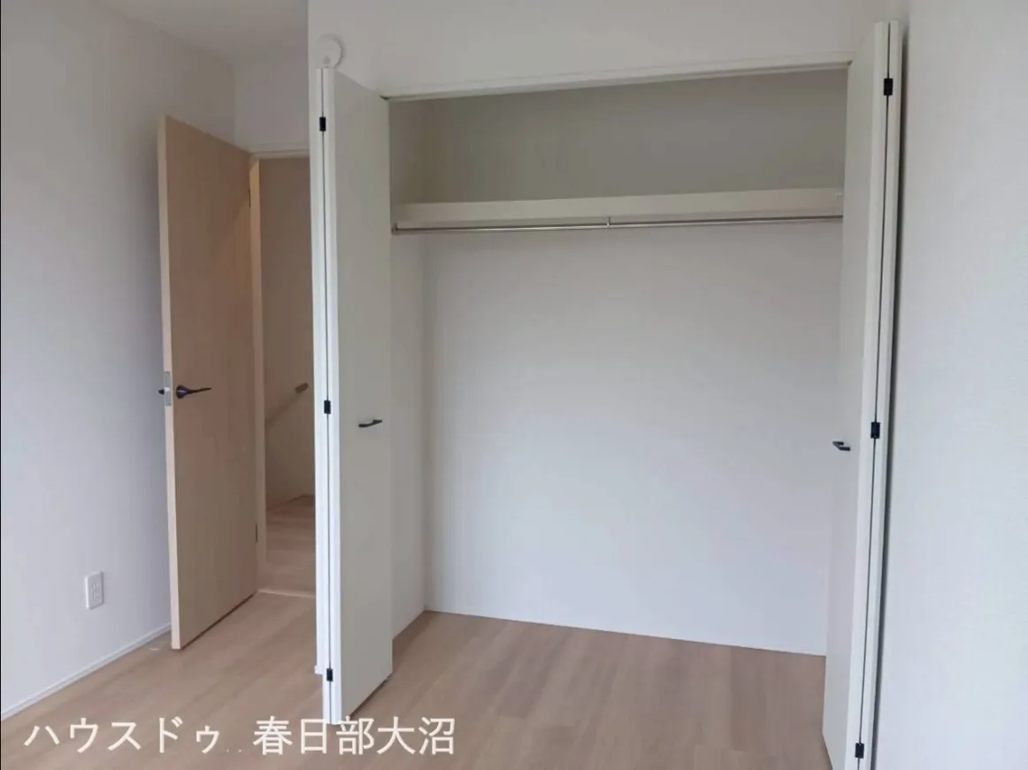 2F　洋室B(5.25帖)