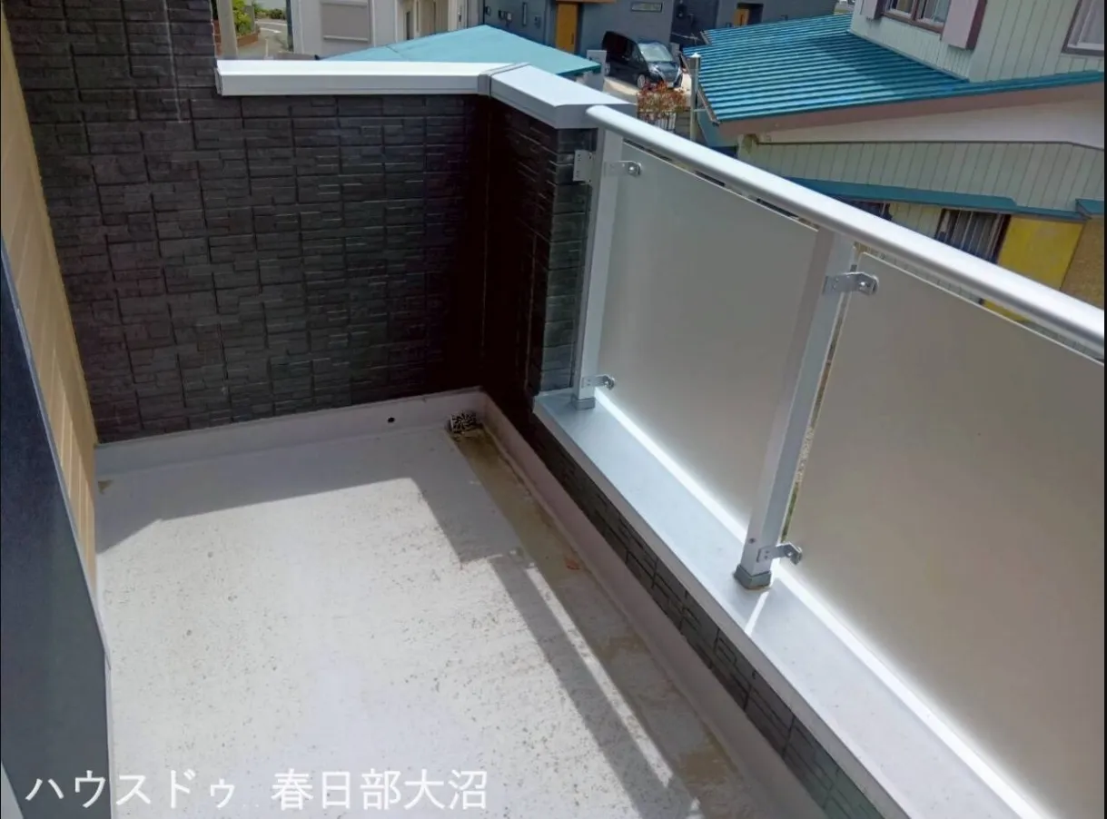 2F　バルコニー