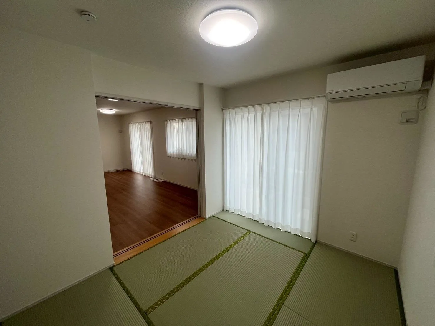 １F　洋室　〔全体〕