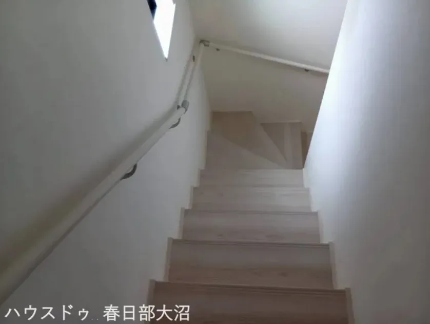 ２F　階段
