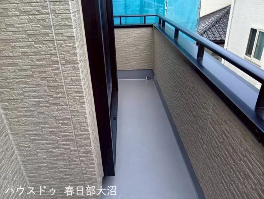 2F　バルコニー